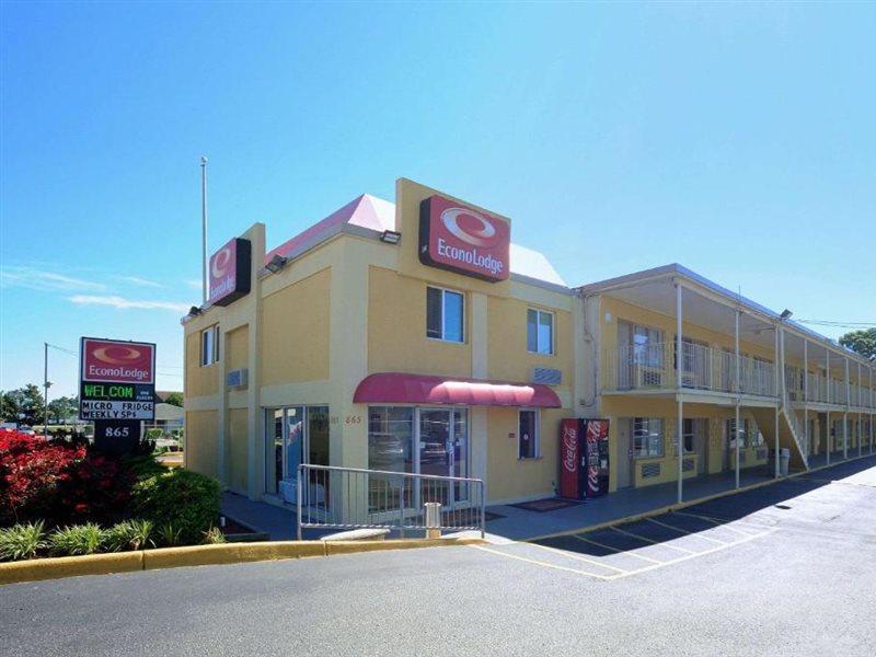 Econo Lodge At Military Circle Norfolk Zewnętrze zdjęcie