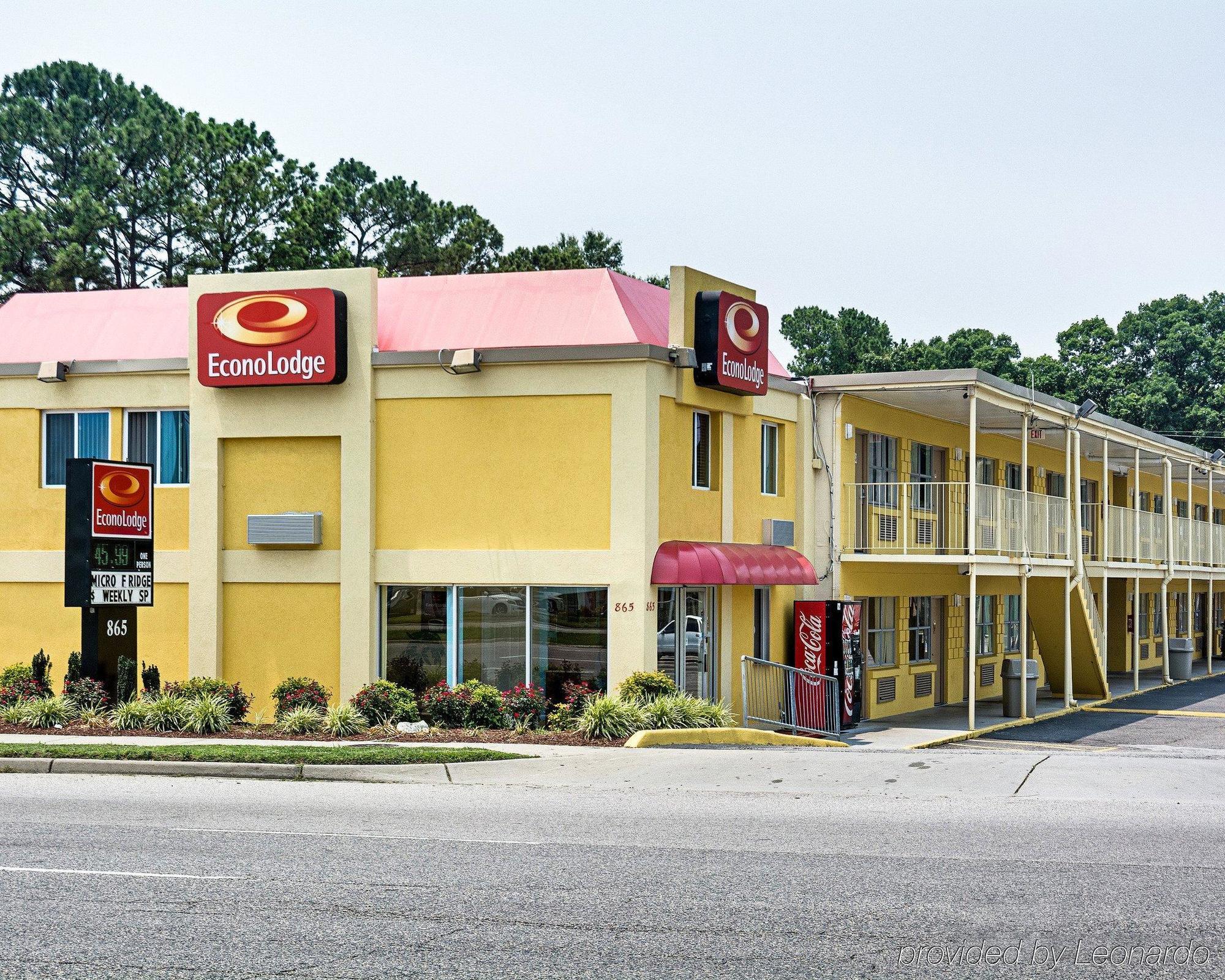 Econo Lodge At Military Circle Norfolk Zewnętrze zdjęcie