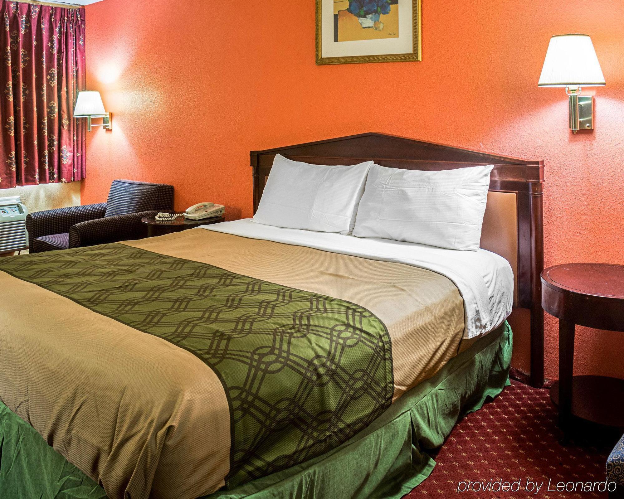 Econo Lodge At Military Circle Norfolk Zewnętrze zdjęcie