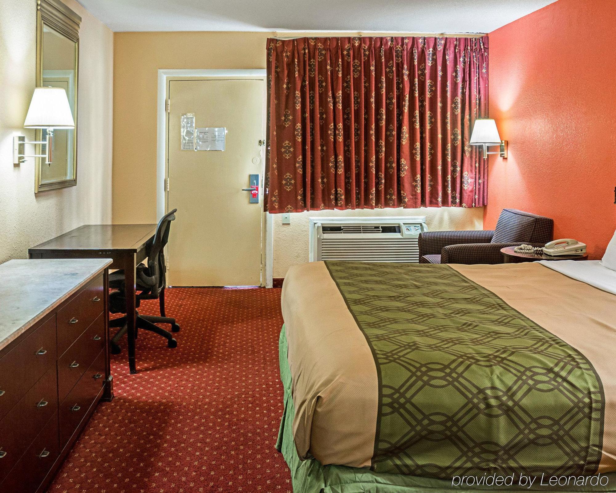 Econo Lodge At Military Circle Norfolk Zewnętrze zdjęcie