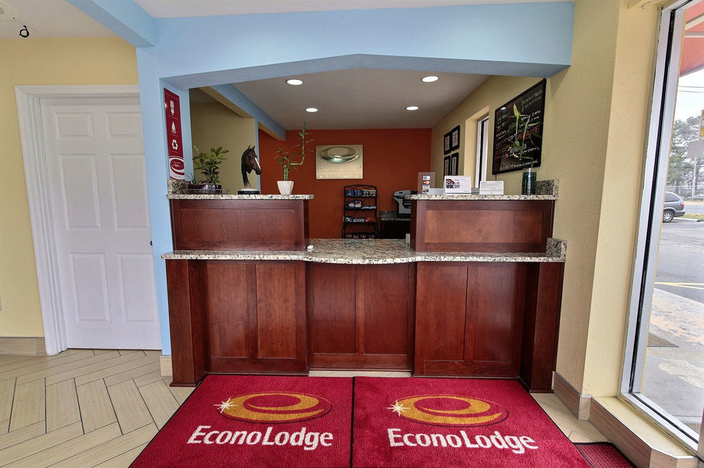 Econo Lodge At Military Circle Norfolk Zewnętrze zdjęcie