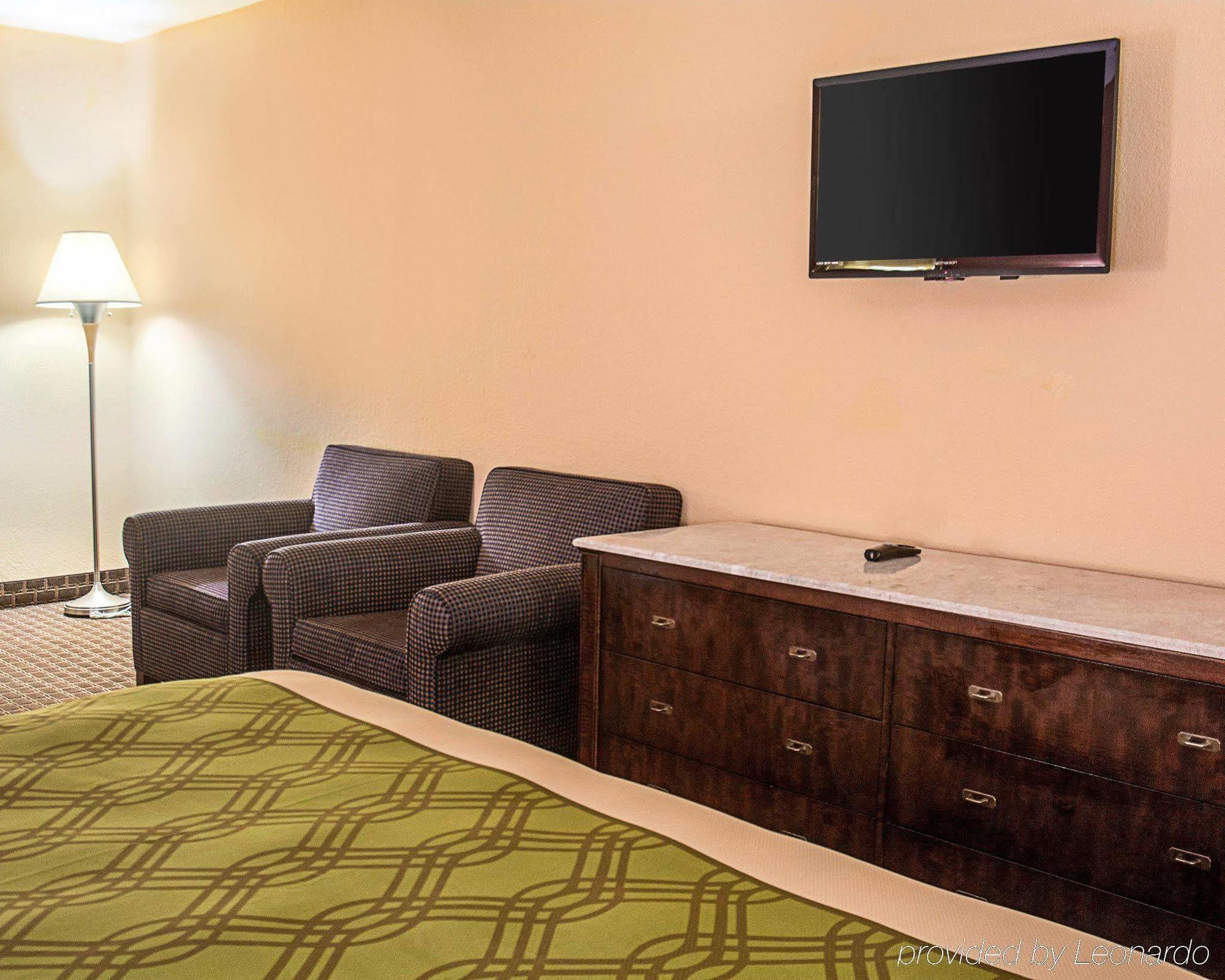 Econo Lodge At Military Circle Norfolk Zewnętrze zdjęcie