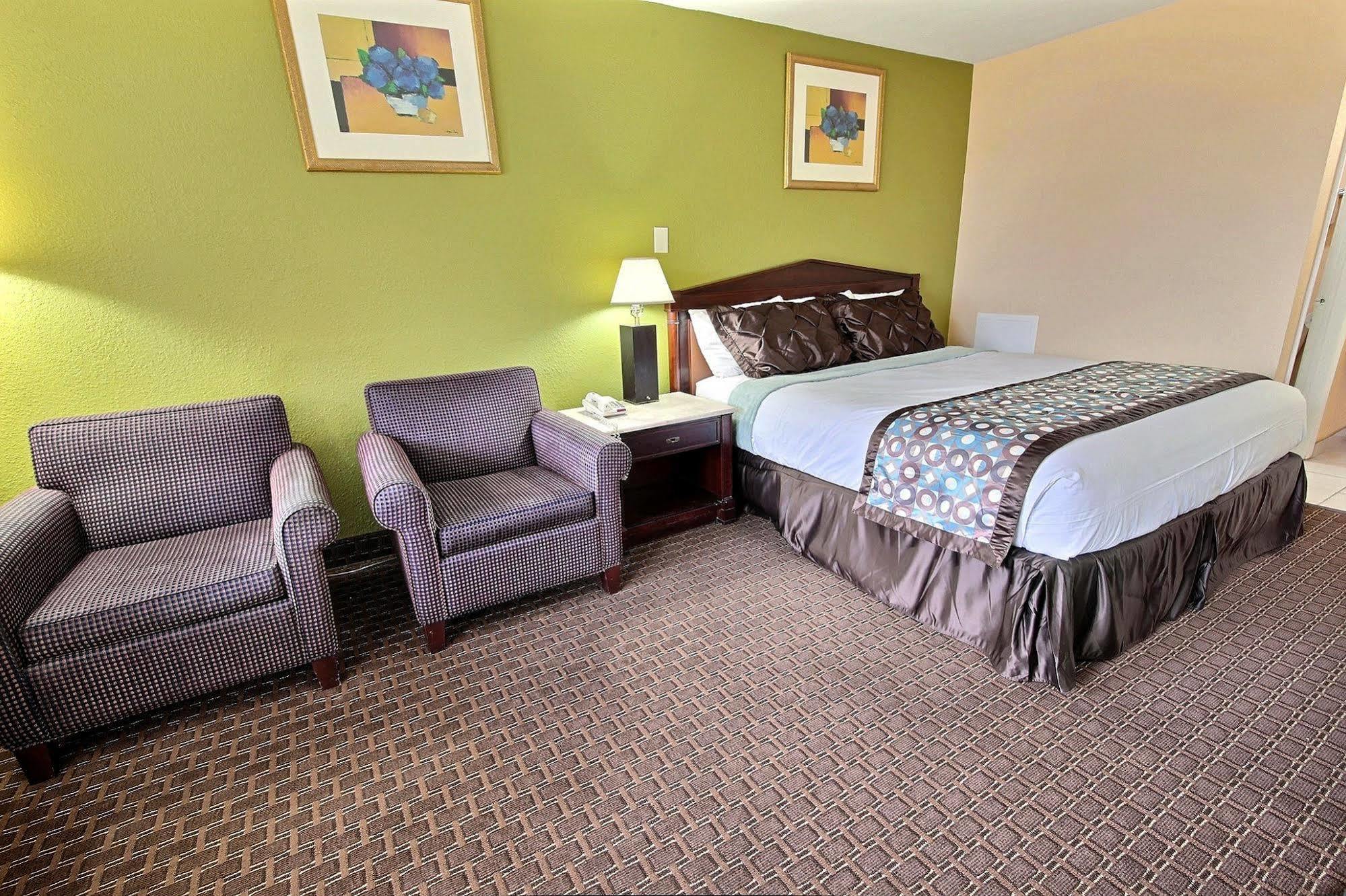 Econo Lodge At Military Circle Norfolk Zewnętrze zdjęcie